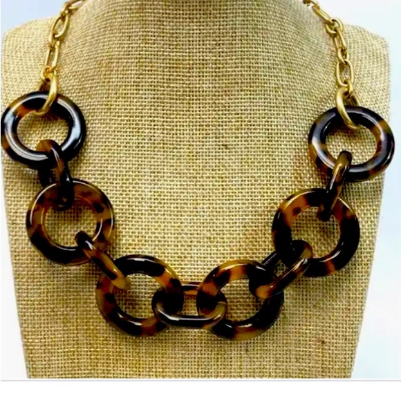 J. Crew Jewelry - J Crew classic Tortoise Shell Chunky linked necklace. Pre owned.Bought in 2017